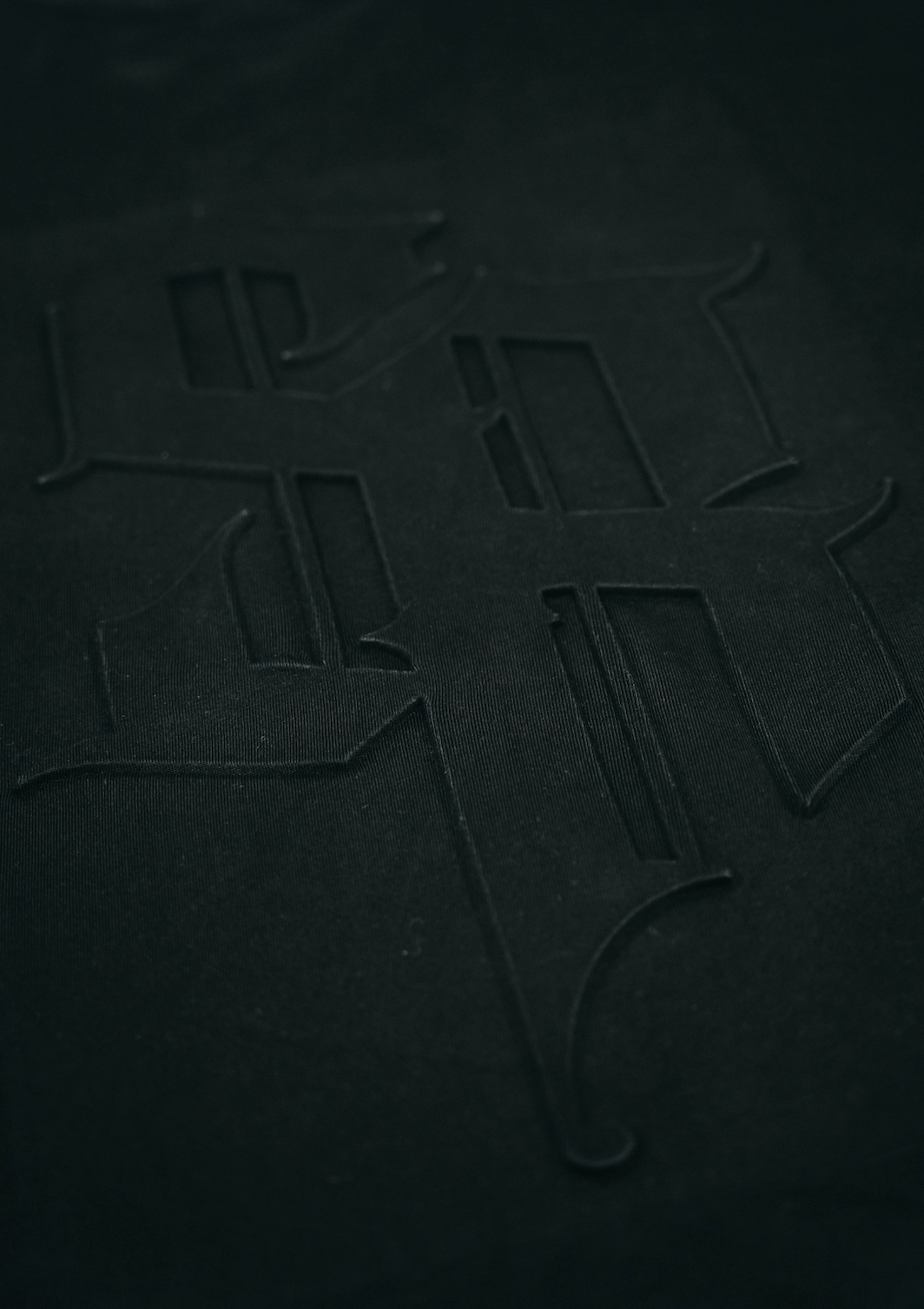T-SHIRT II.