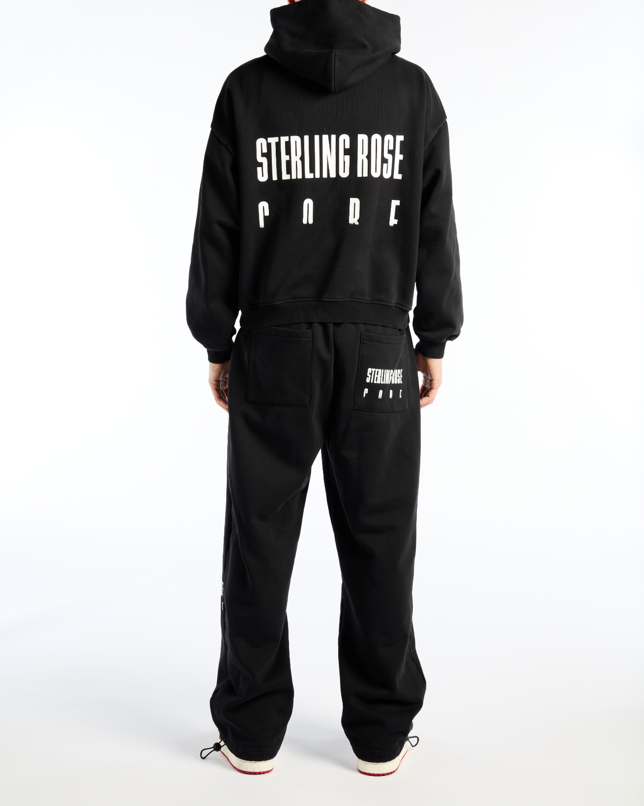 CORE HOODIE.